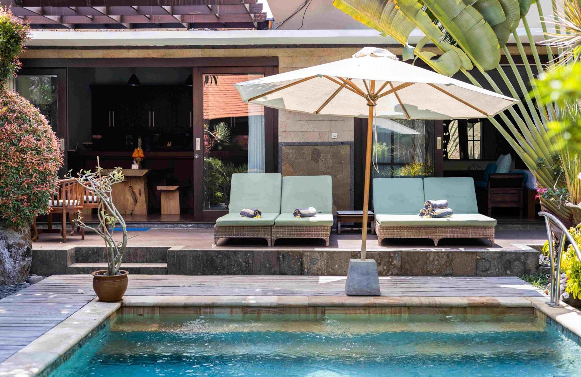 Villa Nesanur - Comfortable & Spacious Beachside Sanur Экстерьер фото